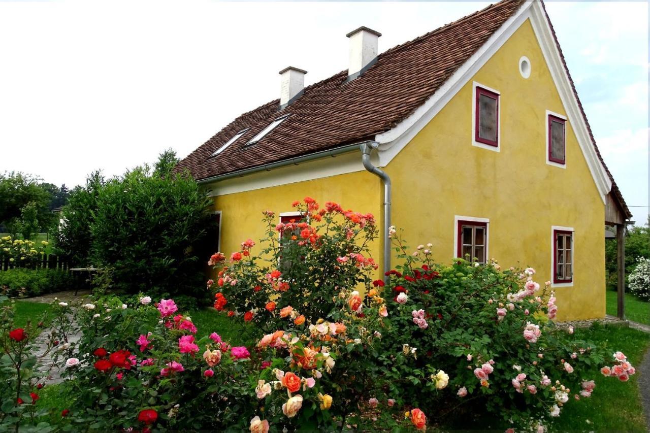 Landlust-Ferienhaus Am Rosenhof Hartberg Buitenkant foto