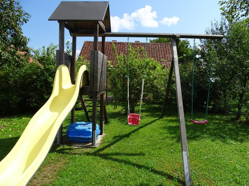 Landlust-Ferienhaus Am Rosenhof Hartberg Buitenkant foto